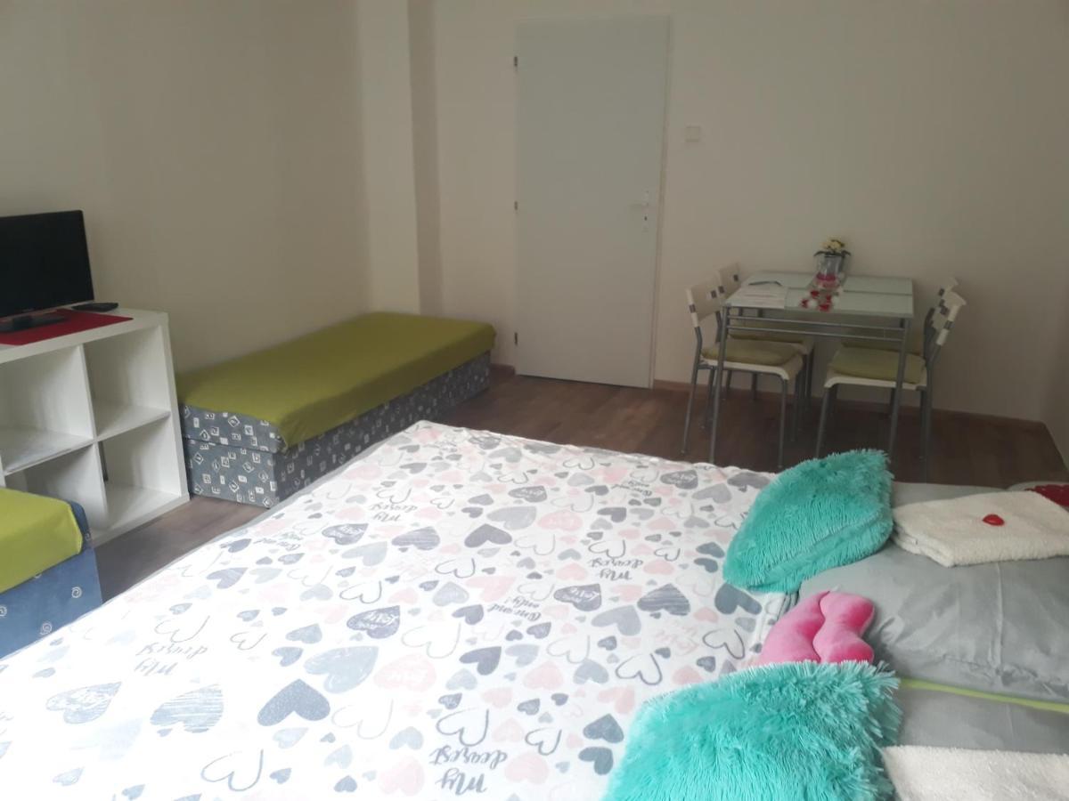 Apartmany 卡尔施泰因 外观 照片